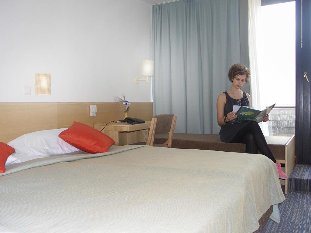 Hotel Kanin Bovec Habitación foto